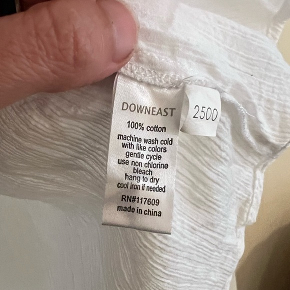 3/$10 Down East White Blouse with Unique Lace Yoke - Picture 4 of 8